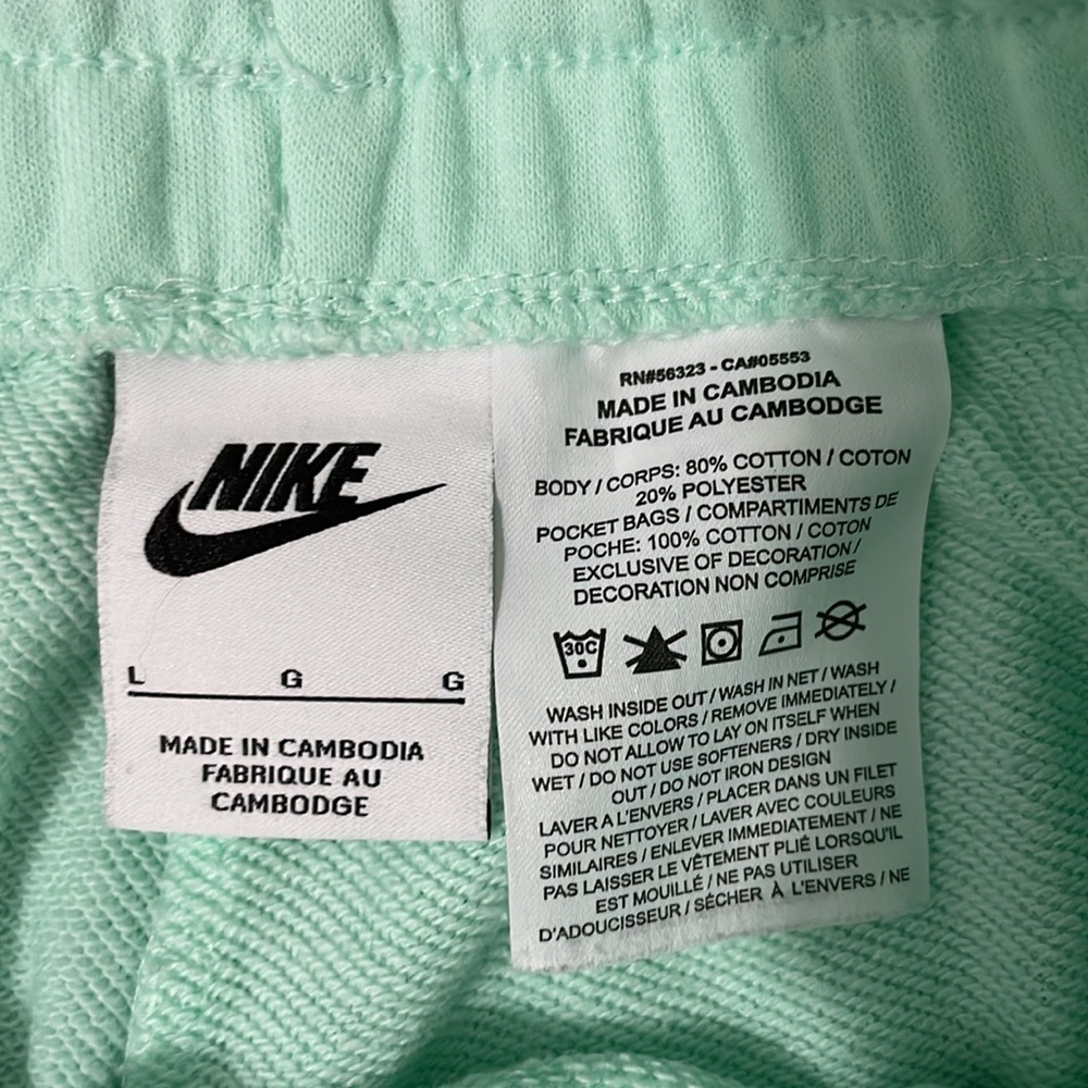 Nike Set Crewneck Sweatshirt and joggers  Size L junior - Picture 9 of 10